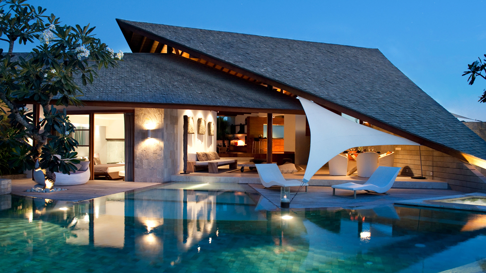 The Layar - 3 bedroom - Pool lights